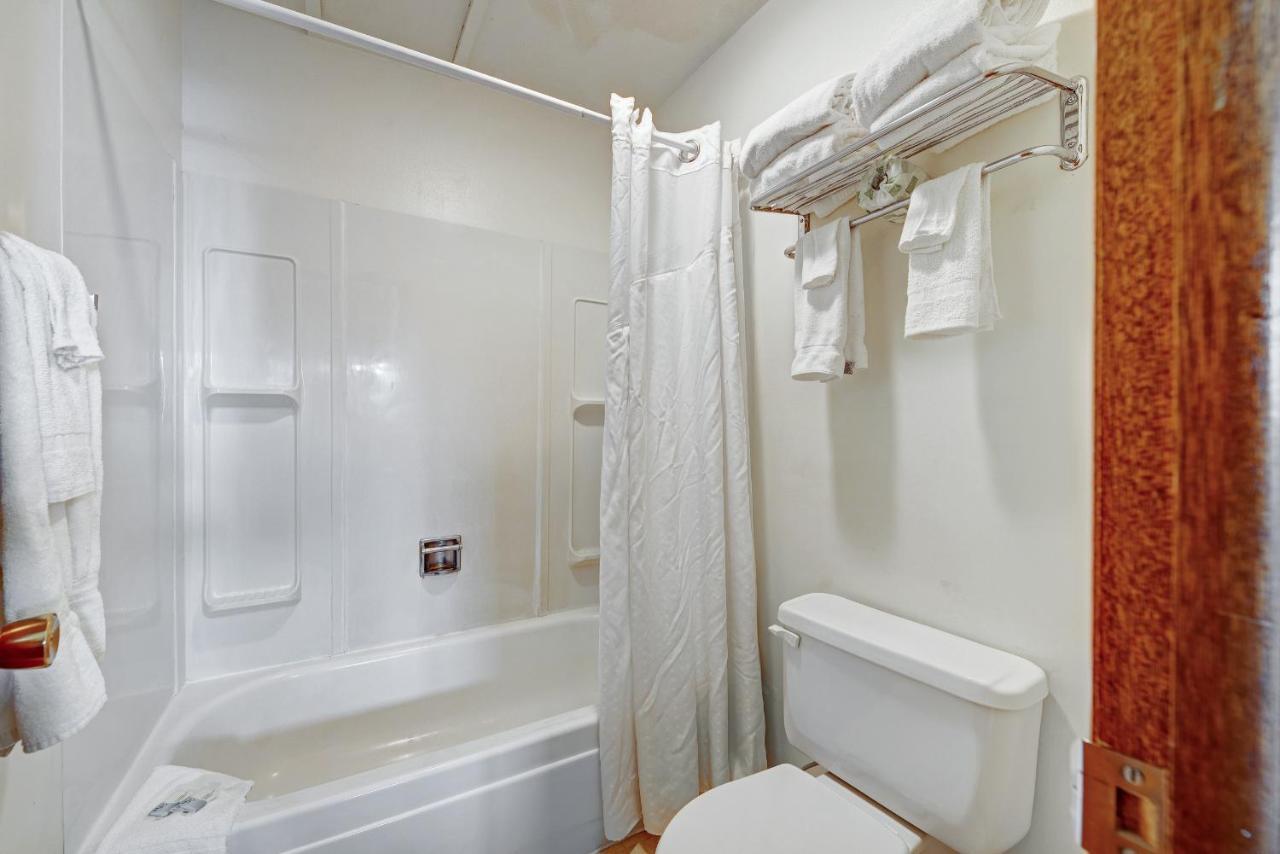 Four Seasons Lodge サウス・フォーク 部屋 写真